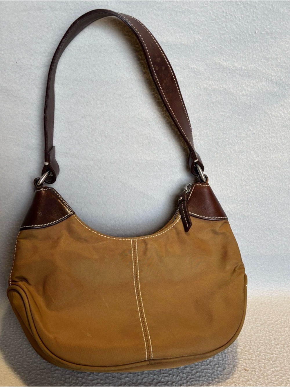 Dooney & Bourke Wayfarer Brown Canvas Nylon Hobo Shoulder Bag - Picture 2 of 15
